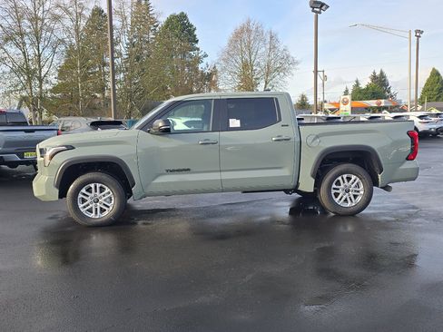 New 2026 Toyota Tundra SR5 image 6