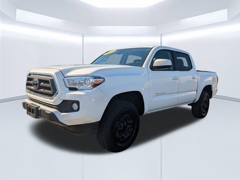 Used 2023 Toyota Tacoma SR5 image 8