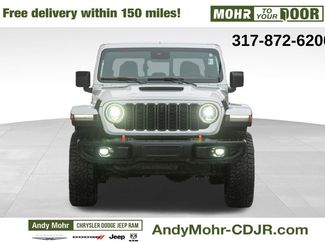Used 2025 Jeep Gladiator Mojave w/ Convenience Group video 2