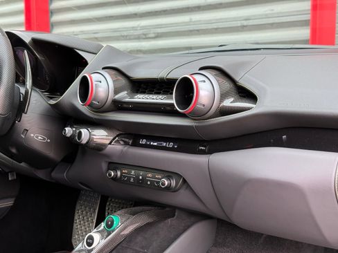 Used 2019 Ferrari 812 Superfast RWD image 55