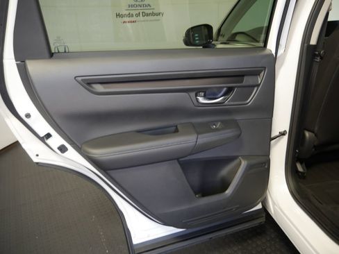 Used 2024 Honda CR-V EX image 12