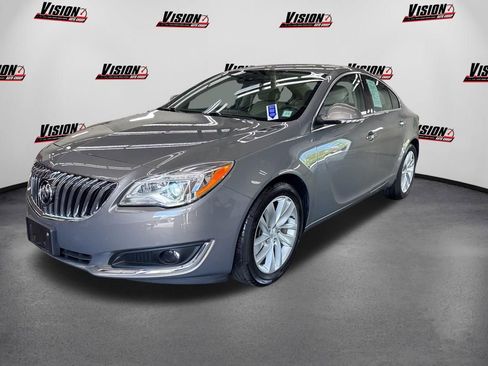 Used 2017 Buick Regal Premium w/ Driver Confidence Package #1 FWD image 1