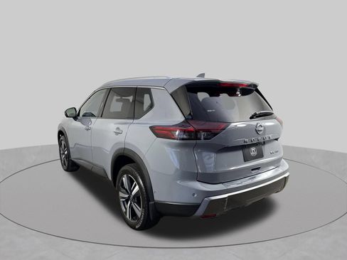 Certified 2024 Nissan Rogue SL w/ SL Premium Package AWD/4WD image 34