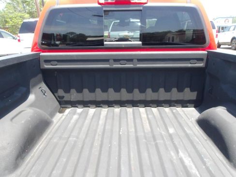Used 2018 GMC Canyon SLT w/ Driver Alert Package RWD image 13