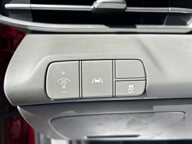 Used 2023 Hyundai Elantra SEL FWD image 19