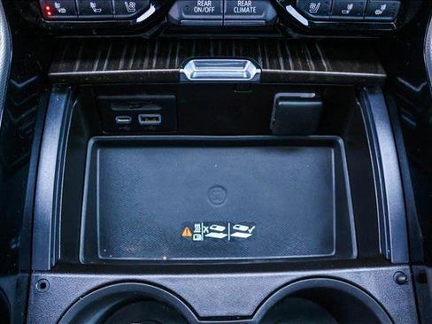 Used 2021 GMC Yukon Denali w/ Denali Ultimate Package image 22