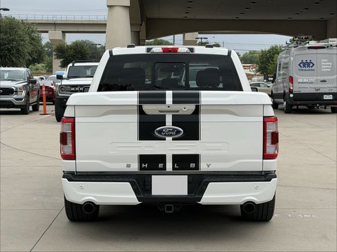 Used 2022 Ford F150 Lariat w/ Equipment Group 502A High AWD/4WD image 4