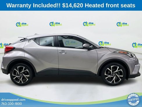 Used 2018 Toyota C-HR XLE FWD image 4