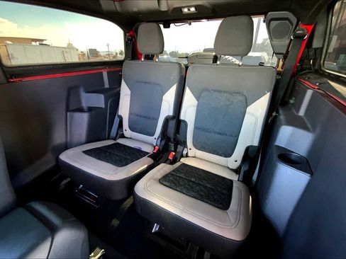 Used 2022 Ford Bronco Wildtrak image 73