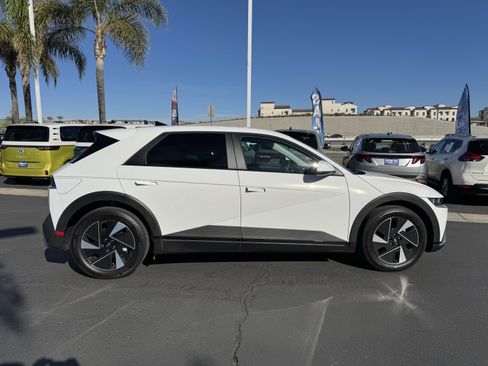 Used 2025 Hyundai Ioniq 5 SE image 11