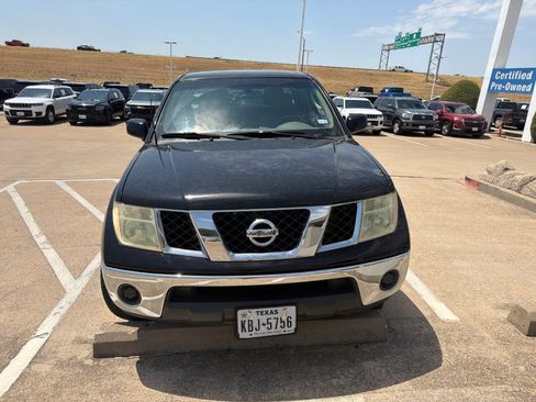 Used 2008 Nissan Frontier SE w/ SE Value Truck Pkg RWD image 6