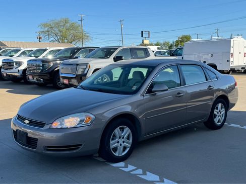 Used 2007 Chevrolet Impala LS image 2