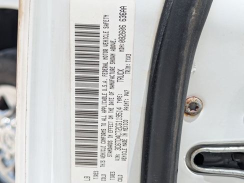 Used 2012 RAM 2500 ST w/ Chrome Appearance Group RWD image 15