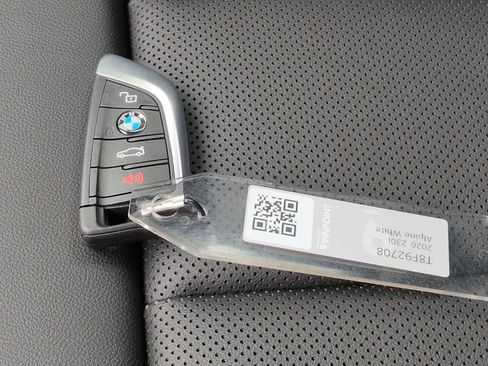 Used 2026 BMW 230i xDrive Coupe w/ Convenience Package AWD/4WD image 35