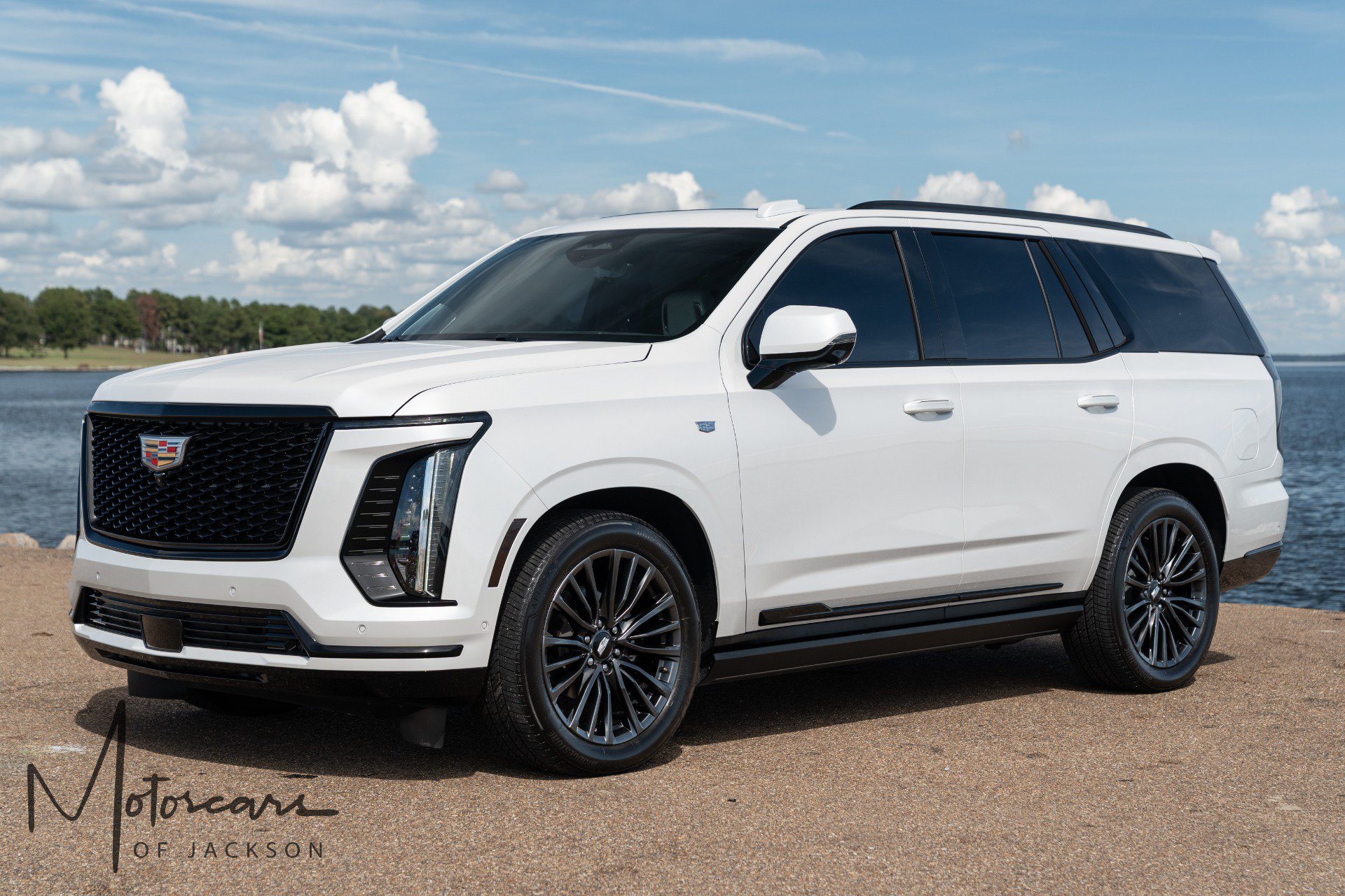 Used 2025 Cadillac Escalade Sport Platinum RWD image 2