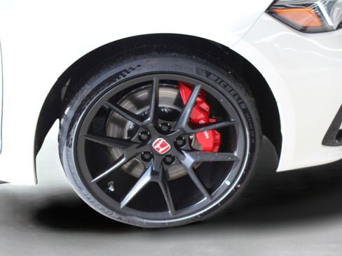 New 2025 Honda Civic Type R image 39