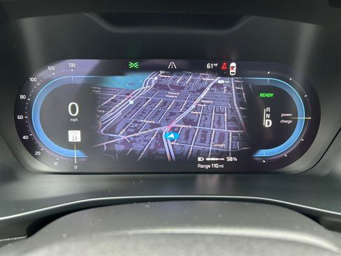 Used 2023 Volvo XC40 Recharge Plus image 23