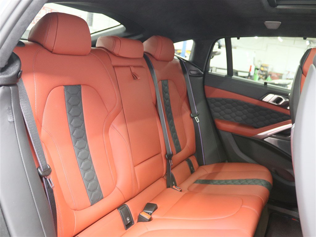 Used 2024 BMW X6 M Competition w/ Executive Package AWD/4WD image 24
