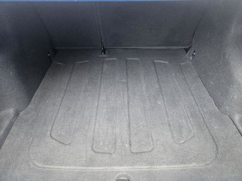 Used 2020 Chevrolet Sonic LT w/ Convenience Package image 21