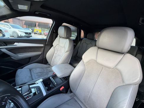 Used 2018 Audi SQ5 Prestige AWD/4WD image 23
