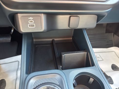 Used 2025 Ford Maverick XL FWD image 25