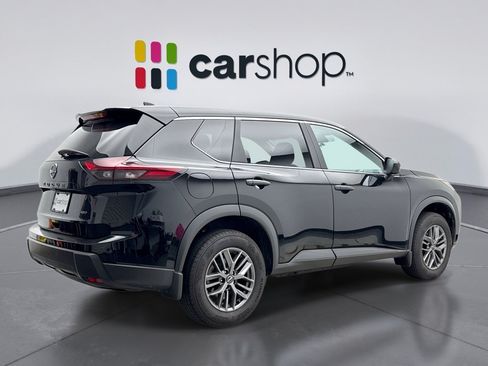 Used 2025 Nissan Rogue S AWD/4WD image 5