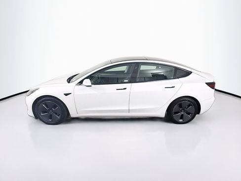 Used 2021 Tesla Model 3 Standard Range Plus RWD image 4