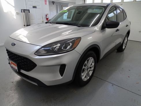 Used 2020 Ford Escape S image 14