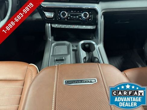 Used 2025 GMC Sierra 3500 Denali Ultimate image 14