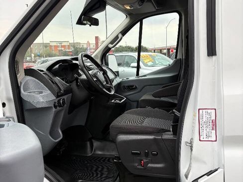 Used 2019 Ford Transit 150 XLT image 13