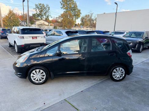 Used 2009 Honda Fit image 6