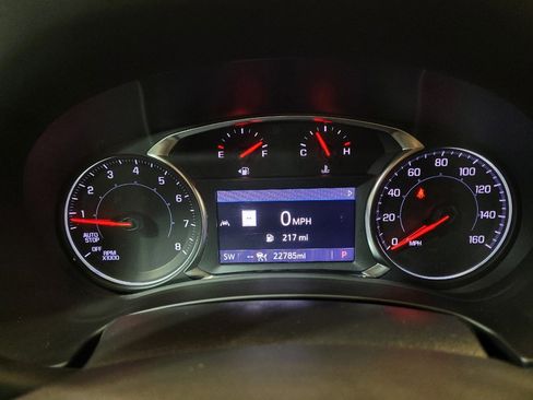 Used 2023 GMC Terrain SLE w/ Driver Convenience Package image 23