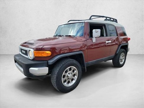 Used 2011 Toyota FJ Cruiser 4WD image 1