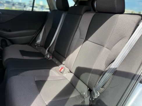 Used 2025 Subaru Outback Premium image 4