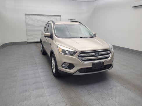 Used 2018 Ford Escape SE w/ SE Sync 3 Package image 13