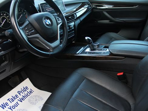 Used 2017 BMW X5 xDrive40e AWD/4WD image 11