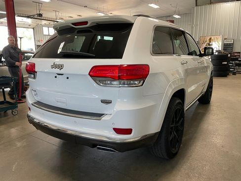 Used 2014 Jeep Grand Cherokee Summit AWD/4WD image 6