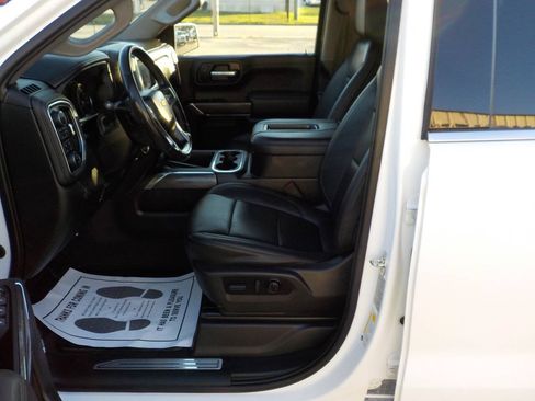 Used 2021 Chevrolet Silverado 1500 LTZ w/ Technology Package AWD/4WD image 13