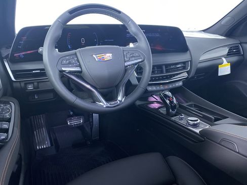 New 2026 Cadillac CT5 V w/ Technology Package image 2
