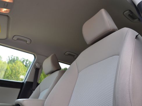 Used 2020 Kia Soul LX image 14