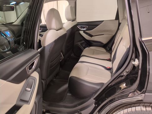 Used 2021 Subaru Forester Limited image 15