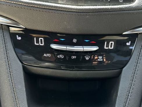 Certified 2023 Cadillac XT6 Luxury FWD image 26