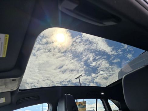 New 2026 Volkswagen ID.4 Pro S image 23