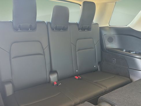 New 2026 Nissan Pathfinder Platinum w/ Cargo Package AWD/4WD image 16