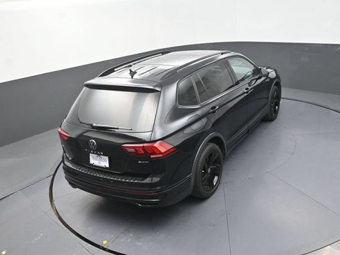 Used 2024 Volkswagen Tiguan SE R-Line AWD/4WD image 19