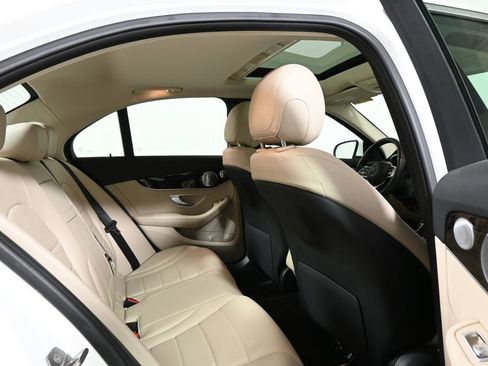 Certified 2020 Mercedes-Benz C 300 4MATIC Sedan image 25