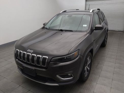 Used 2019 Jeep Cherokee Limited FWD image 15