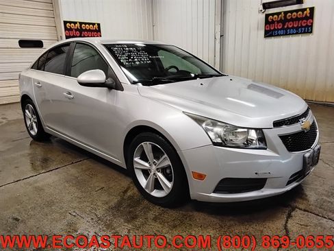 Used 2014 Chevrolet Cruze LT FWD image 1