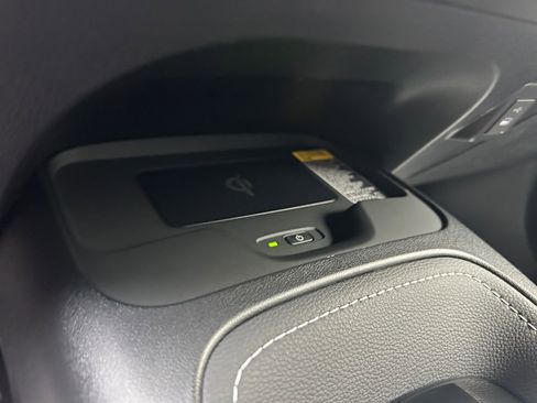 Used 2026 Toyota Corolla SE FWD image 32