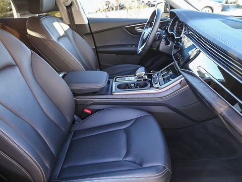 Certified 2023 Audi Q8 Premium Plus w/ Premium Plus Package image 17